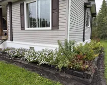 09-flower-bed.jpg