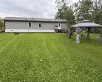 10-backyard.jpg