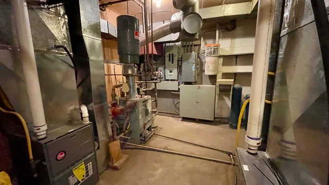 13 20241002_190352471_iOS