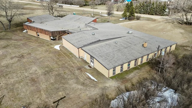 20260429_221554754_iOSLarge.jpg