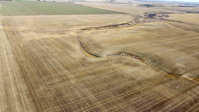 3 20231019_211214000_iOS (Large)